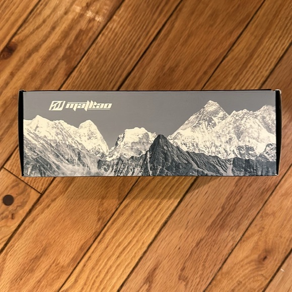 🎄♥️ New!! 🎄♥️ Holiday gift! NIB Matkao Smart Heated Socks Small - Picture 14 of 14